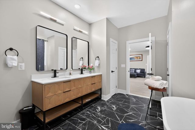 1024 BROADVIEW RD, Fort Washington, MD 20744