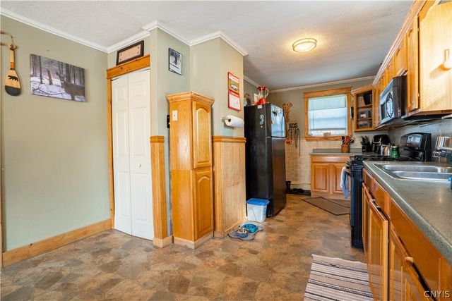 22 Mckinley Avenue, Manheim, NY 13329