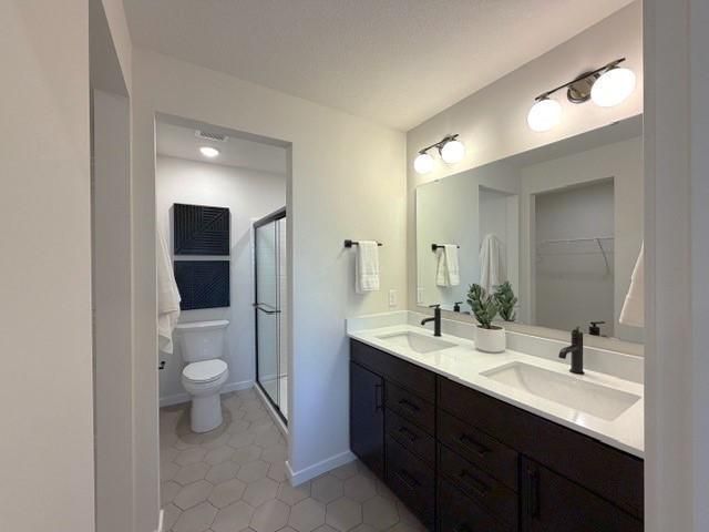 1652 Lund Way, Shakopee, MN 55379