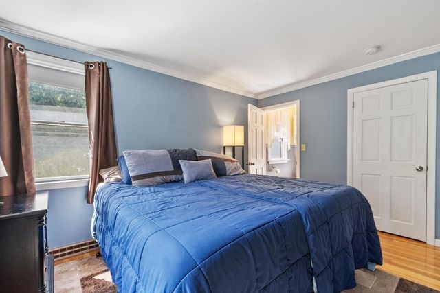 89 Stony Brook Rd, Raynham, MA 02767