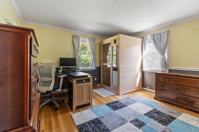 89 Stony Brook Rd, Raynham, MA 02767