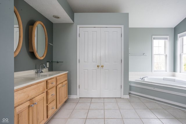 7820 Highland Park Drive, Brownsburg, IN 46112