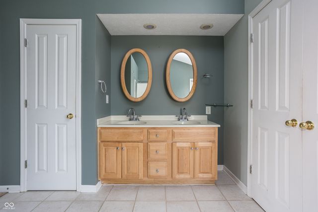 7820 Highland Park Drive, Brownsburg, IN 46112