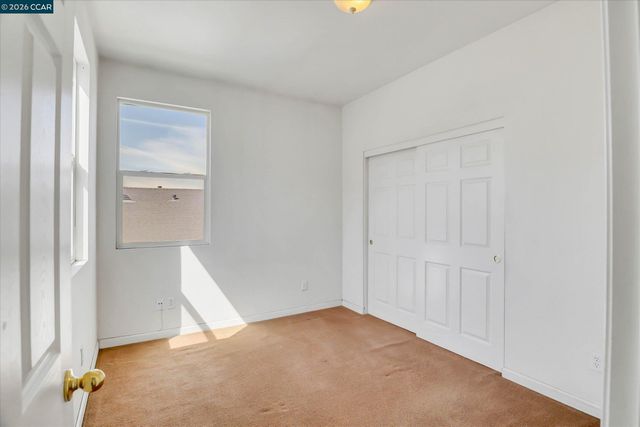 2060 Shady Forest Way, Stockton, CA 95205