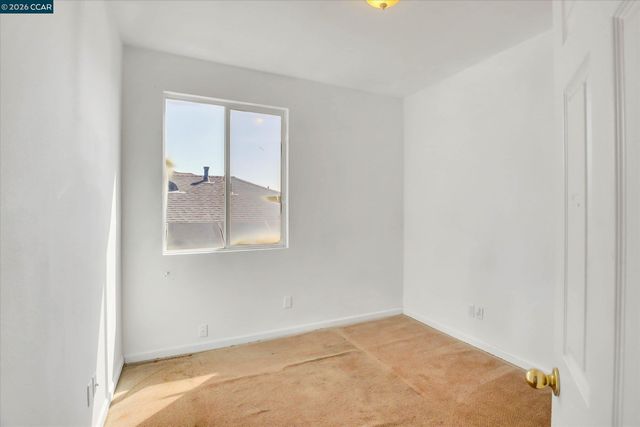 2060 Shady Forest Way, Stockton, CA 95205