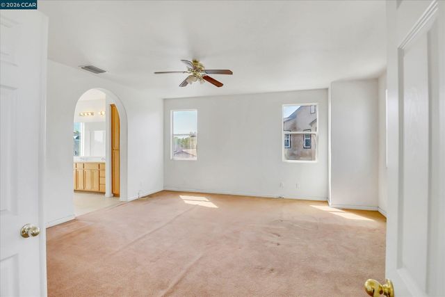 2060 Shady Forest Way, Stockton, CA 95205