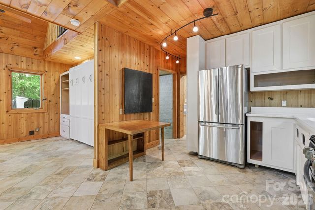 98 Sparkling Springs Road, Fairview, NC 28730