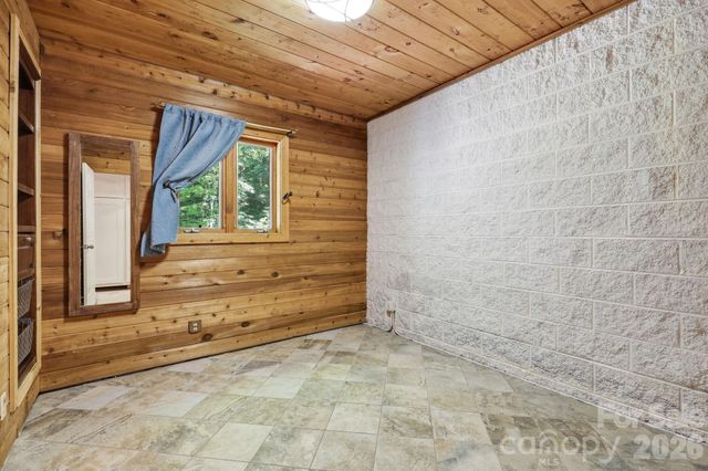 98 Sparkling Springs Road, Fairview, NC 28730