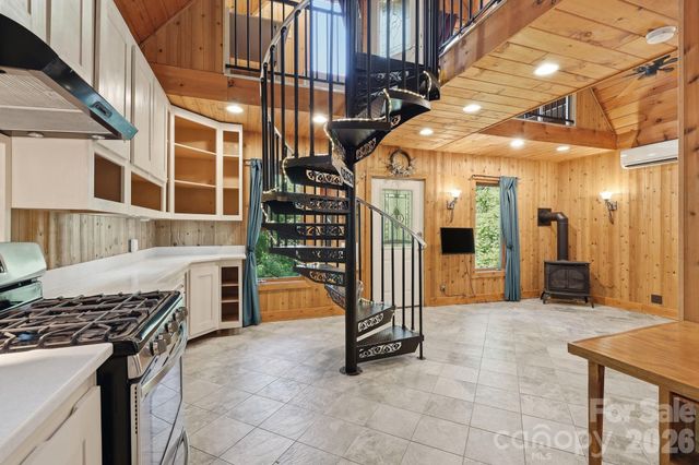 98 Sparkling Springs Road, Fairview, NC 28730