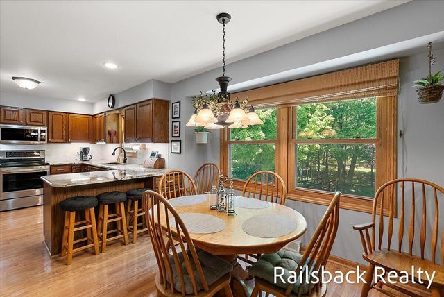 6584 Wahlfield Avenue Nw, Alpine Twp, MI 49321
