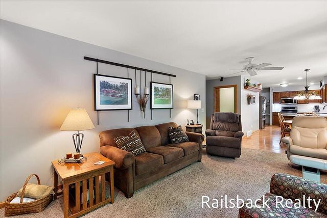 6584 Wahlfield Avenue Nw, Alpine Twp, MI 49321