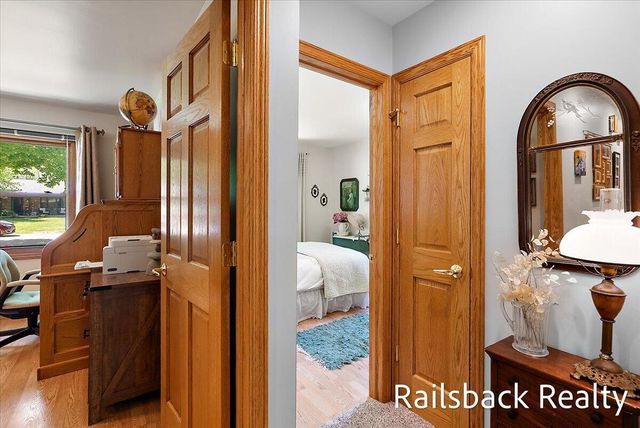 6584 Wahlfield Avenue Nw, Alpine Twp, MI 49321