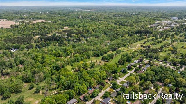 6584 Wahlfield Avenue Nw, Alpine Twp, MI 49321