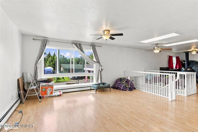 5929 E 21st Avenue, Anchorage, AK 99504