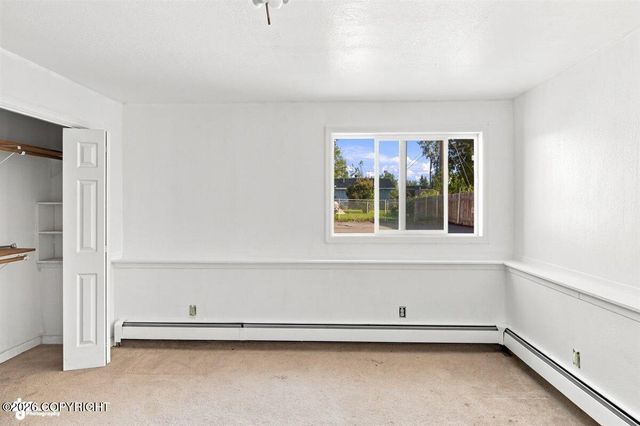 5929 E 21st Avenue, Anchorage, AK 99504