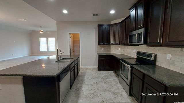 4576 SCOTS ELM, Schertz, TX 78108