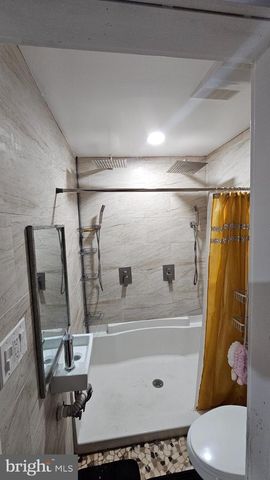 4254 O ST, Philadelphia, PA 19124