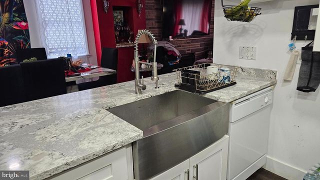 4254 O ST, Philadelphia, PA 19124