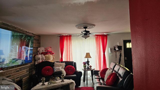 4254 O ST, Philadelphia, PA 19124