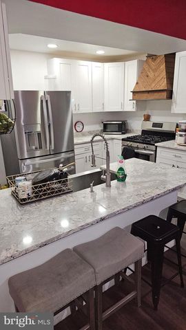 4254 O ST, Philadelphia, PA 19124