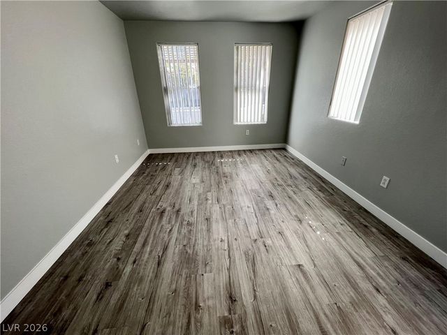 8005 Twain Harte Street, Las Vegas, NV 89139