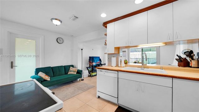 3036 N 58th Ave, Hollywood, FL 33021