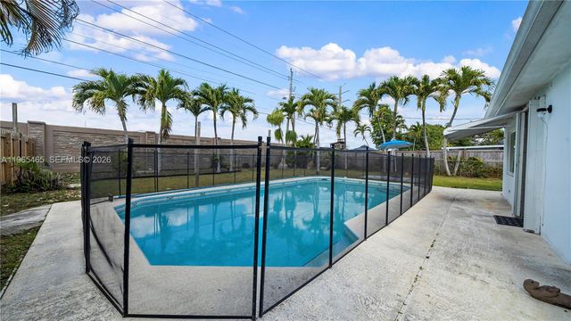 3036 N 58th Ave, Hollywood, FL 33021
