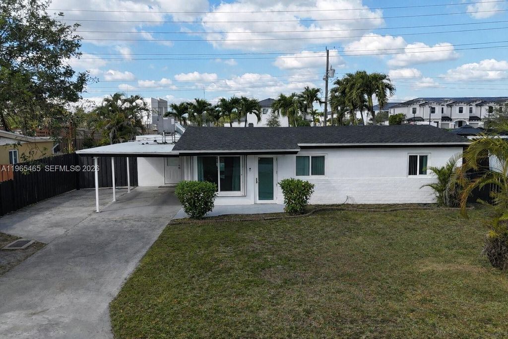 3036 N 58th Ave, Hollywood, FL 33021