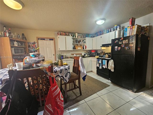 17361 SW 303rd St, Homestead, FL 33030