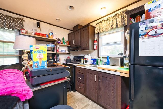 533 Forest Park, Middletown, RI 02842