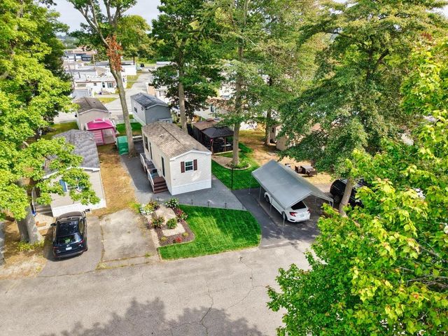 533 Forest Park, Middletown, RI 02842