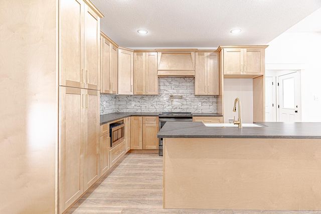 219 Woodland Trail, Bono, AR 72416