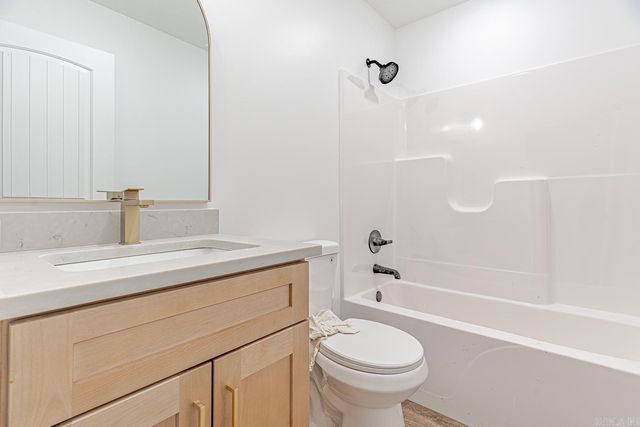 219 Woodland Trail, Bono, AR 72416