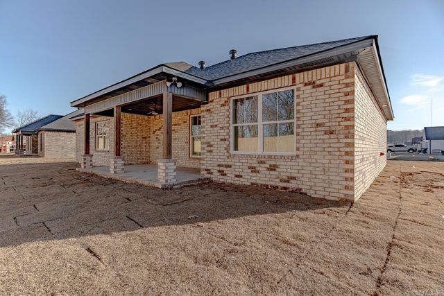 219 Woodland Trail, Bono, AR 72416