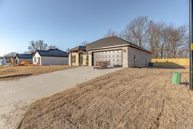 219 Woodland Trail, Bono, AR 72416