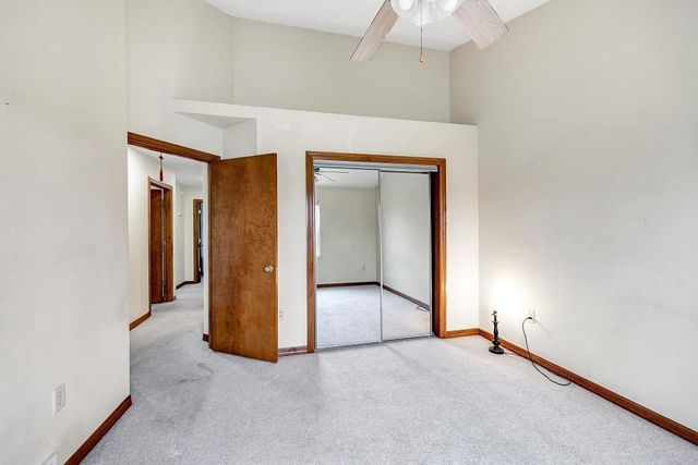 713 EDGE POINT COURT, De Pere, WI 54115