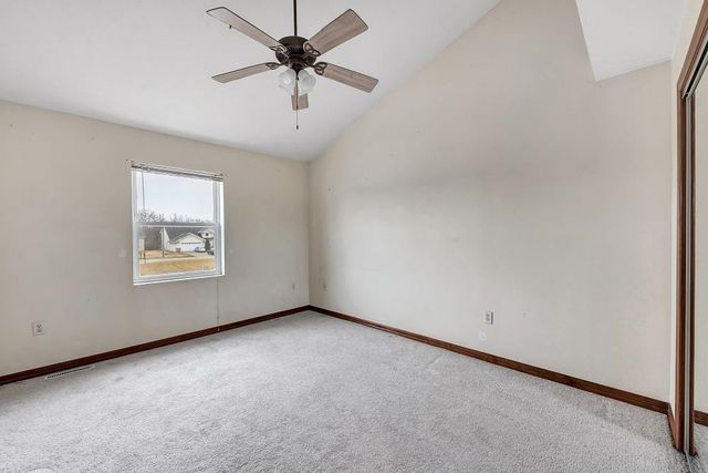 713 EDGE POINT COURT, De Pere, WI 54115