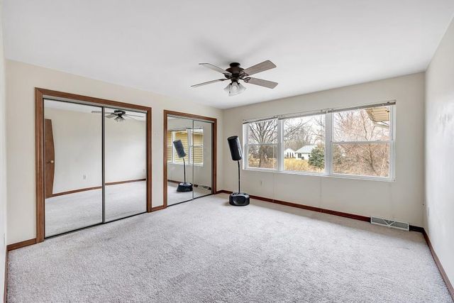 713 EDGE POINT COURT, De Pere, WI 54115