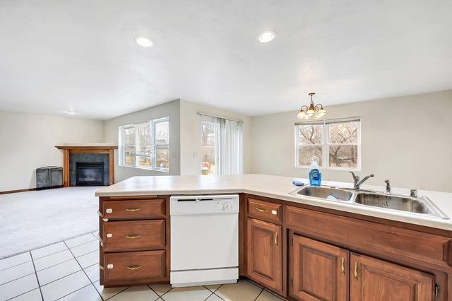 713 EDGE POINT COURT, De Pere, WI 54115