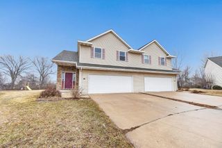 713 EDGE POINT COURT, De Pere, WI 54115