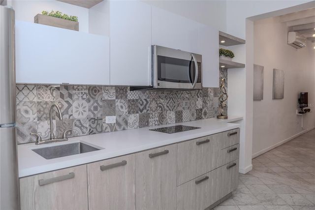 152 SOL STREET, Old San Juan, PR 00901