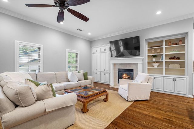 4323 Gilbert Avenue 4, Dallas, TX 75219