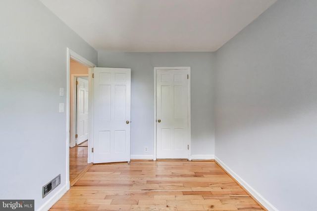 2879 S ABINGDON ST, Arlington, VA 22206