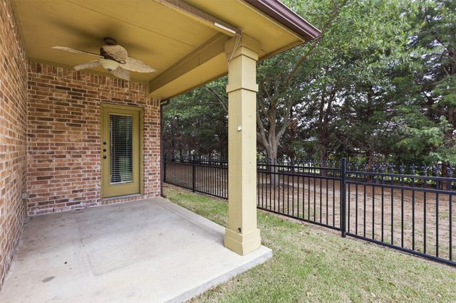 8601 Gracewood Drive, Mckinney, TX 75070