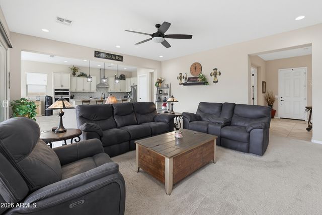 27425 W ESCUDA Drive, Buckeye, AZ 85396