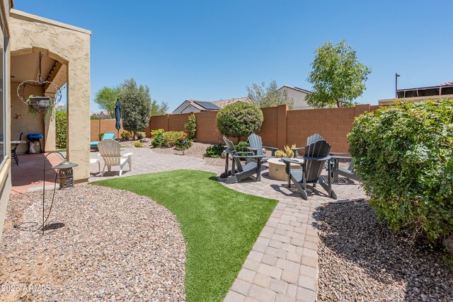 27425 W ESCUDA Drive, Buckeye, AZ 85396