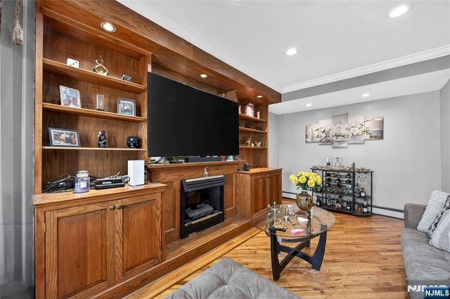 199 Franklin Street, Secaucus, NJ 07094