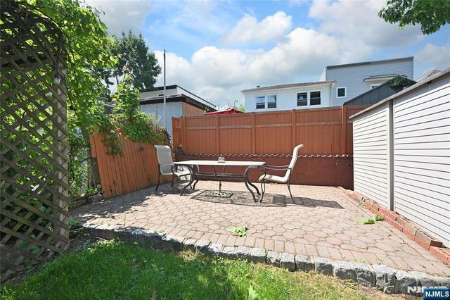 199 Franklin Street, Secaucus, NJ 07094
