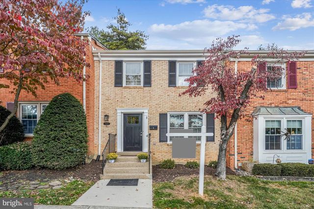 7422 CHUMMLEY CT, Falls Church, VA 22043