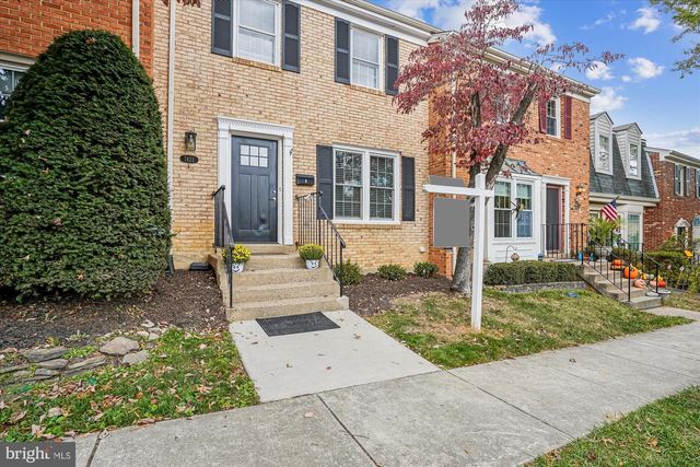 7422 CHUMMLEY CT, Falls Church, VA 22043